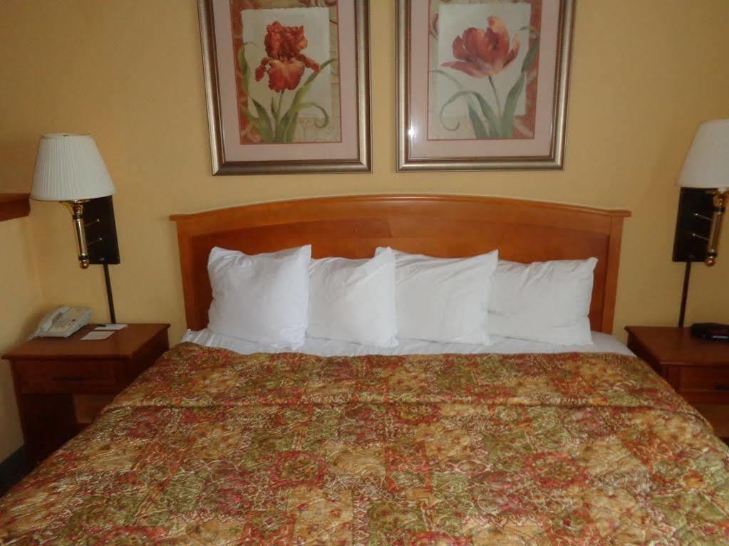 Country Inn & Suites By Radisson, Green Bay East, Wi Exteriér fotografie